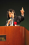 致知出版　藤尾社長